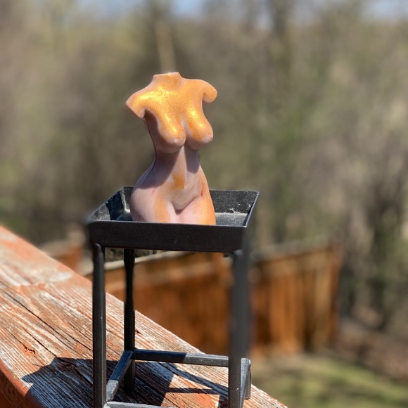 Venus 2 tone body candle - Picture 1 of 3